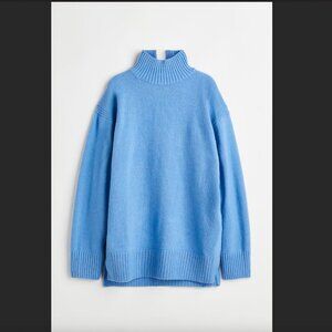 H&M | Cornflower Blue High Neck Tunic Sweater Size Small